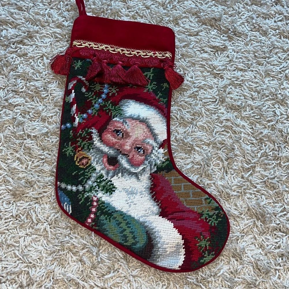 VINTAGE SANTA CLAUS CHRISTMAS STOCKING CROSS STITCH HANDMADE USA RED